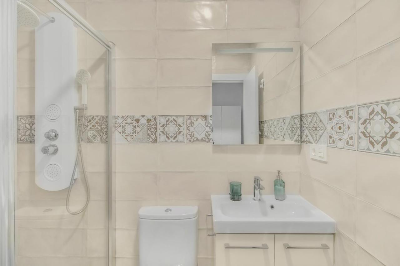 The Million Street Apartment Málaga Extérieur photo